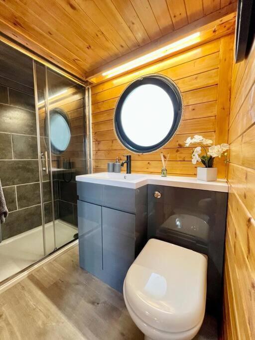 The Pines Treehouse At Treetops Hideouts Ferienhaus